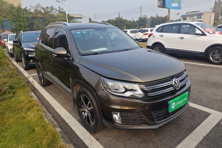 大众 途观 2015款 1.8TSI 自动两驱豪华型车身外观3