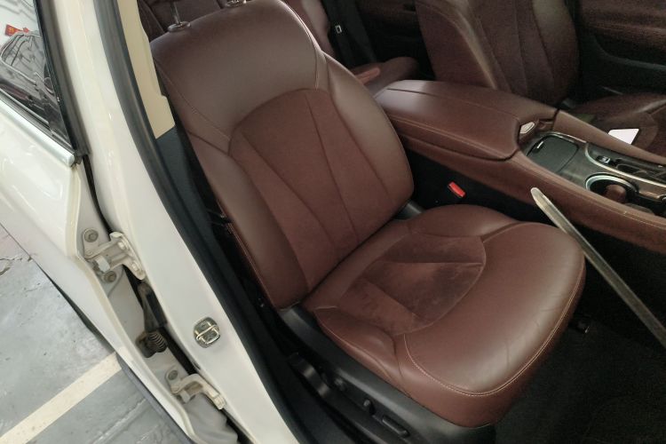 别克 昂科威 2017款 20T 两驱豪华型局部细节41