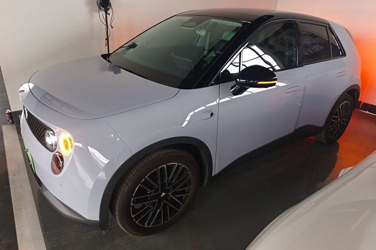 firefly萤火虫 2025款 发光版车身外观4