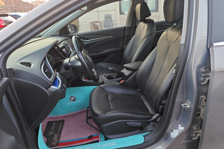 别克 英朗 2018款 18T 自动精英型中控内饰19