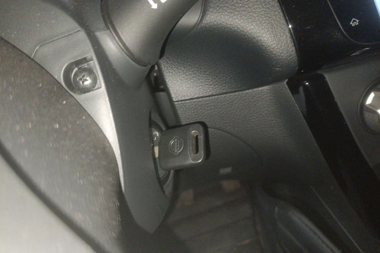 日产 轩逸 2022款 经典 1.6XL CVT豪华版中控内饰11