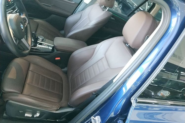 宝马X3 2020款  xDrive28i M运动套装局部细节19