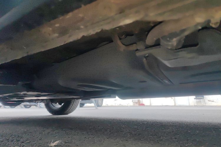 丰田 RAV4荣放 2016款 2.5L 自动四驱精英版局部细节9002