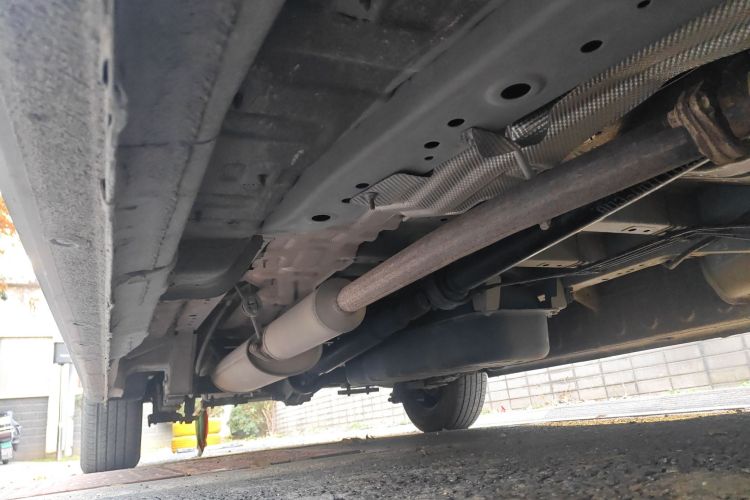 BAW北汽制造 锐胜王牌M7 2023款 2.0L 长轴创富型 7座局部细节9001