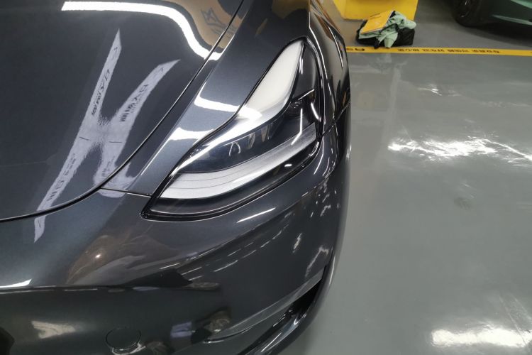特斯拉 Model Y 2024款 长续航全轮驱动版车身外观36