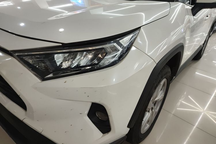 丰田 RAV4荣放 2020款 2.0L CVT两驱风尚版局部细节36