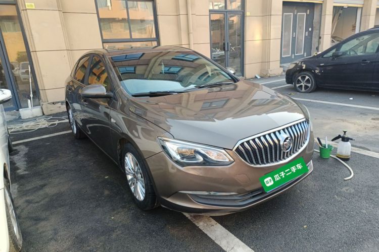 别克 英朗 2016款 15N 手动精英型车身外观3