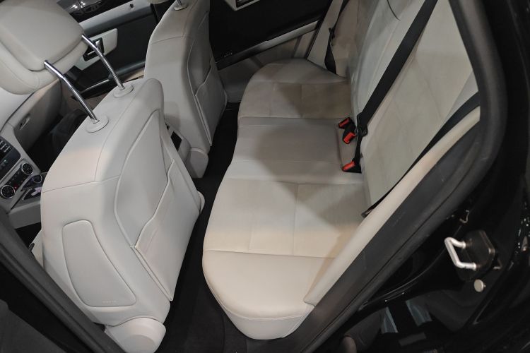 奔驰GLK级 2015款 GLK 260 4MATIC 动感型 极致版中控内饰7004