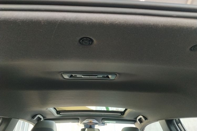 丰田 奕泽IZOA 2020款 2.0L 奕驰版局部细节22