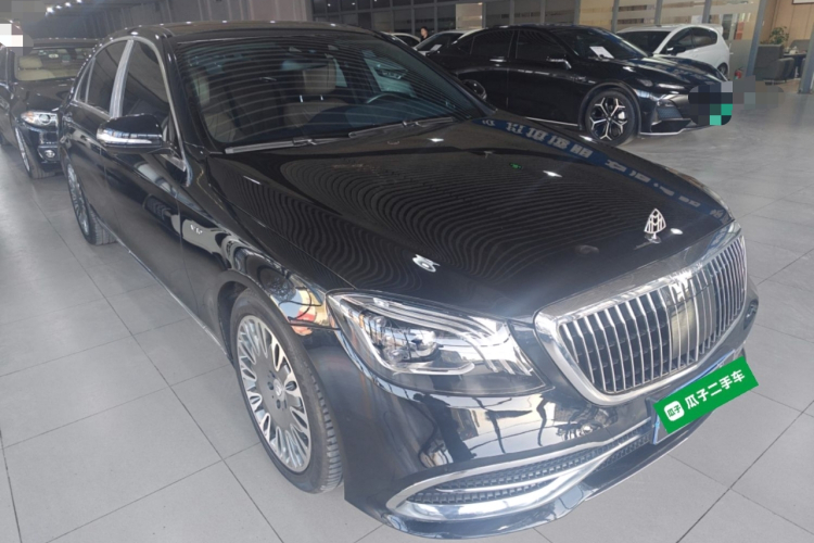 奔驰S级 2014款 S 320 L 商务型车身外观3