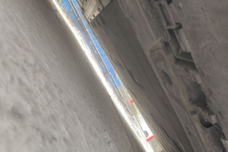 奔驰EQE SUV 2024款 500 4MATIC 豪华版局部细节9004