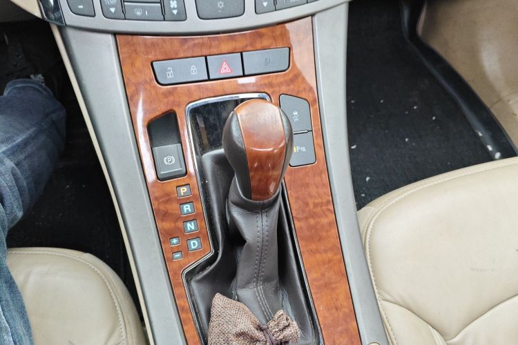 别克 君越 2012款 2.4L SIDI豪雅版局部细节18