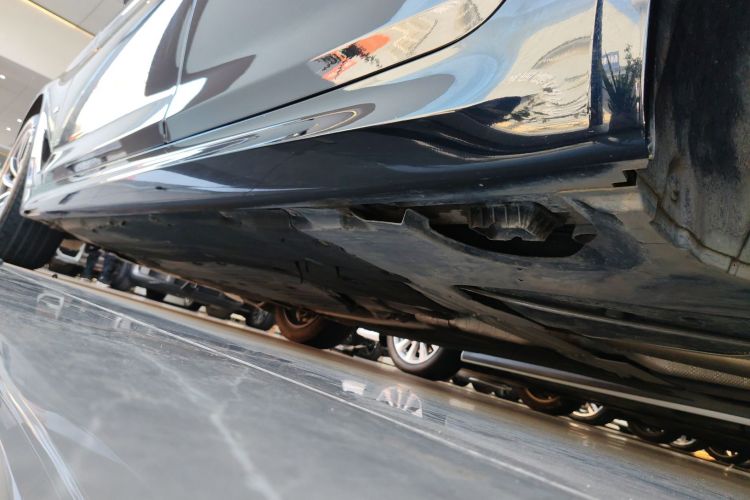 宝马5系 2022款 改款二 525Li M运动套装局部细节9002