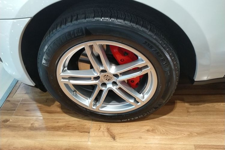 保时捷 2022款 Macan 2.0T车身外观6007