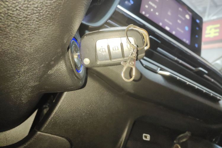 吉利汽车 远景X3 2021款 PRO 1.5L 手动精英型中控内饰11