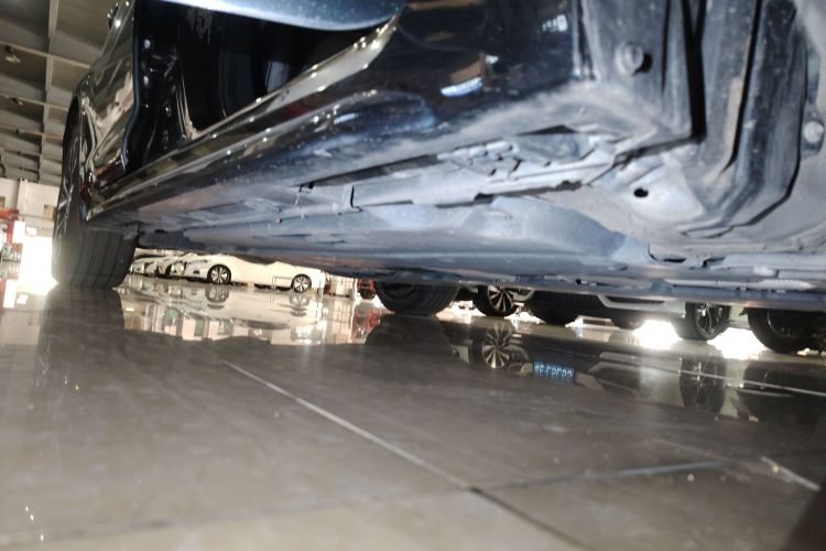 丰田 雷凌 2021款 185T CVT运动版局部细节9001