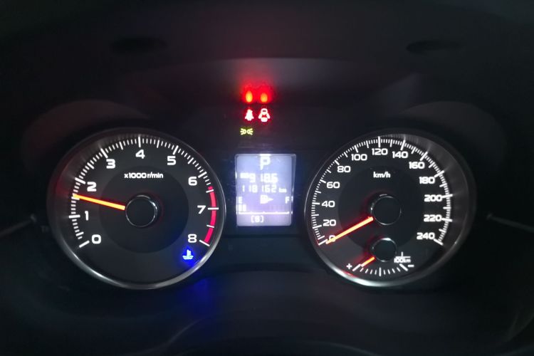 斯巴鲁 森林人 2014款 2.0i 自动豪华版中控内饰14