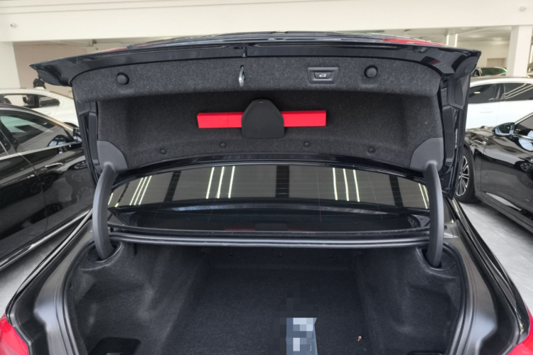 宝马5系 2019款 改款 530Li 领先型 M运动套装局部细节23