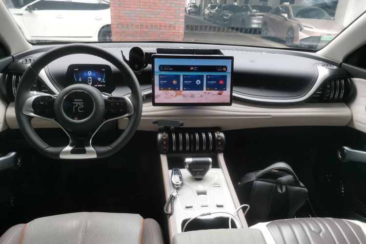 比亚迪 元PLUS 2023款 冠军版 510KM 领先型中控内饰7002