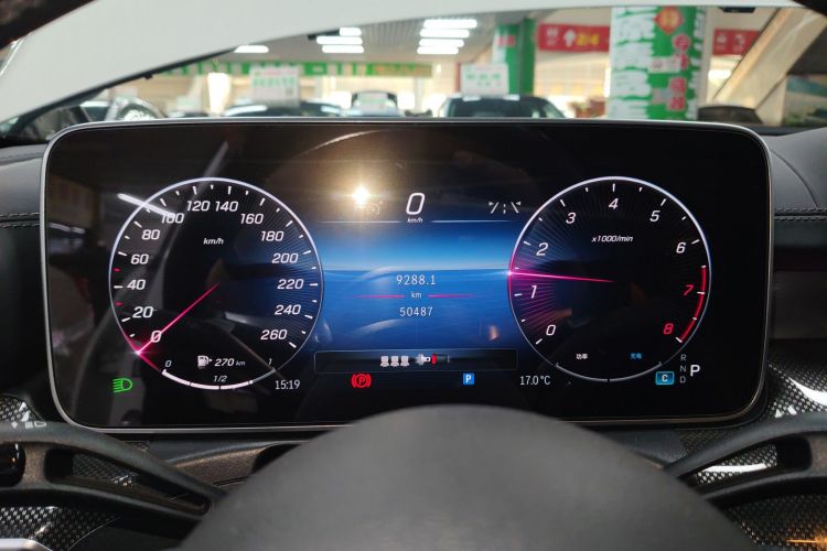 奔驰C级 2023款 C 260 L 运动版中控内饰14