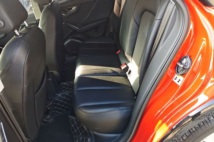 奥迪Q2L 2018款 35 TFSI 上市专享版 国VI中控内饰21