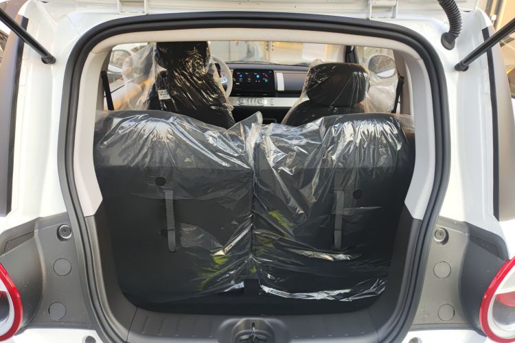 长安启源 长安Lumin 2026款 宝藏版 205km 心爱米 国轩机舱底盘23