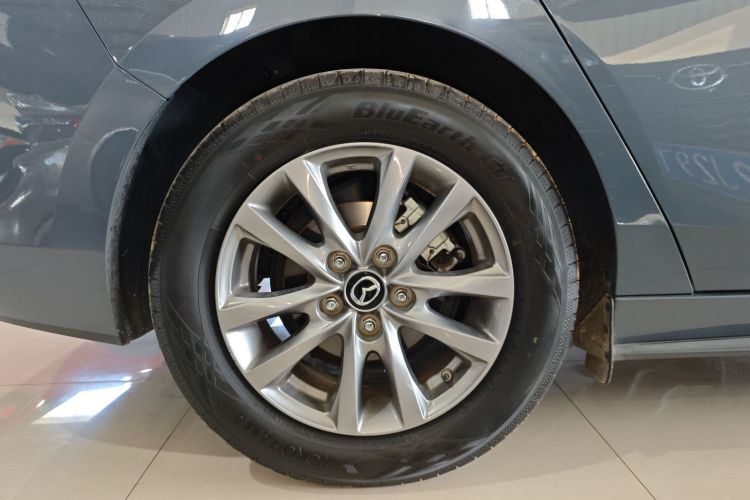 马自达3 昂克赛拉 2023款 2.0L 自动质擎版车身外观6008