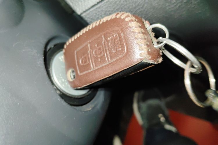 日产 轩逸 2024款 经典 1.6XE CVT舒适版中控内饰11