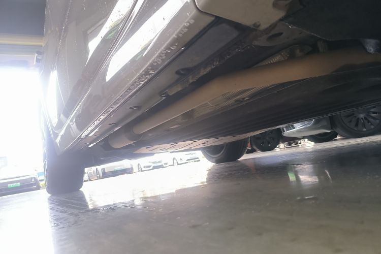 理想汽车 理想L6 2024款 Max机舱底盘29