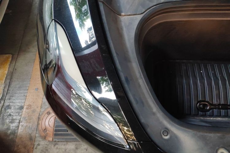 特斯拉 Model Y 2022款 改款 长续航全轮驱动版机舱底盘25