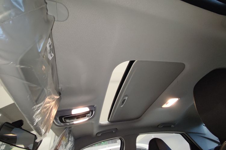 现代 伊兰特 2023款 1.5L CVT GLX精英版局部细节22