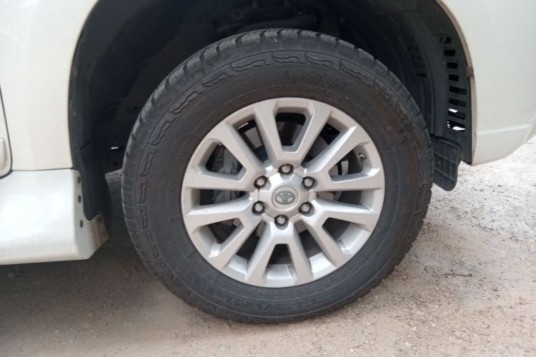 丰田 普拉多（平行进口）车身外观6007