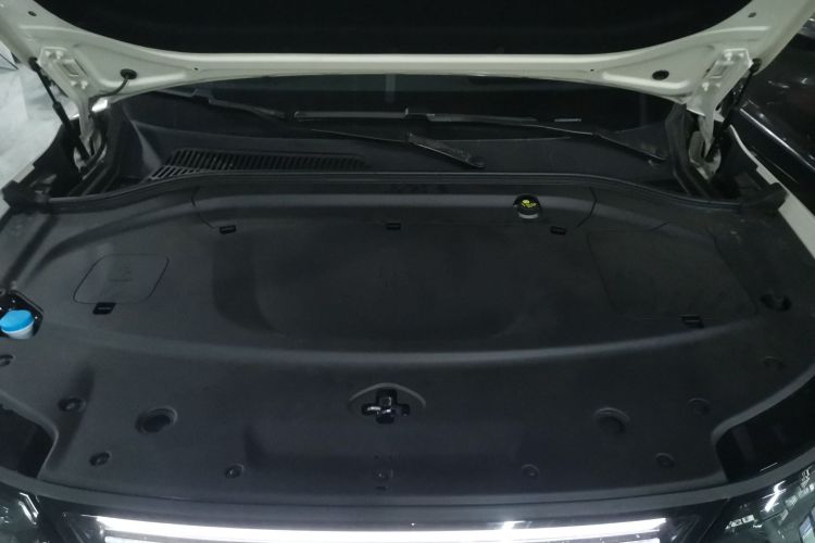 零跑汽车 零跑C11 2026款 纯电 640激光雷达智尊版机舱底盘24