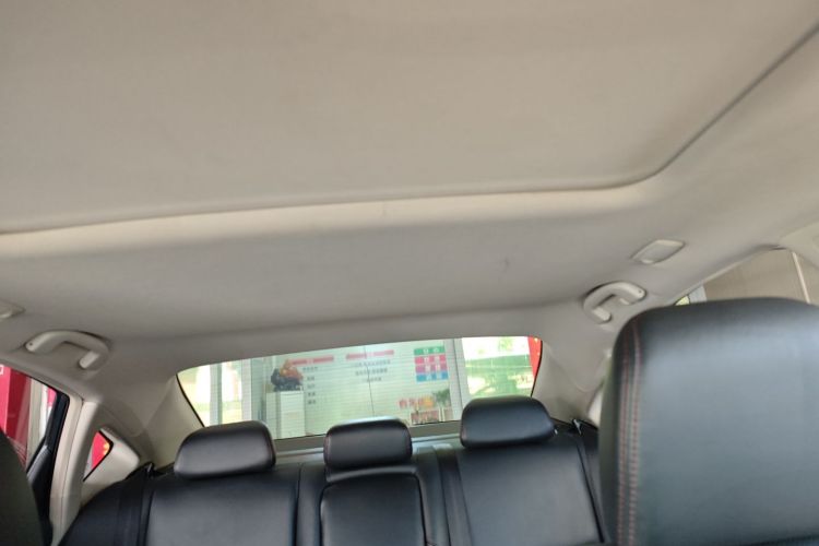 日产 天籁 2016款 改款 2.0L XL舒适版局部细节22