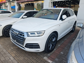 奥迪Q5L 2020款 改款 40 TFSI 荣享时尚型