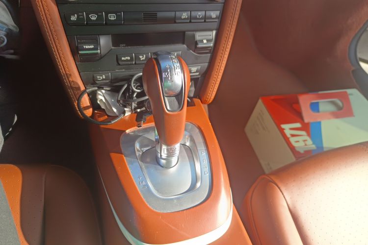 保时捷 2010款 Cayman S 2.9L中控内饰18