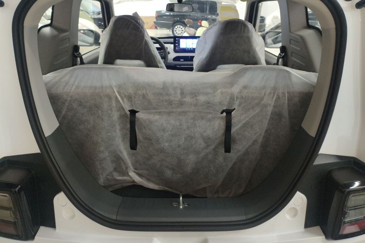 吉利银河 2024款 熊猫mini 200km 耐力熊局部细节23