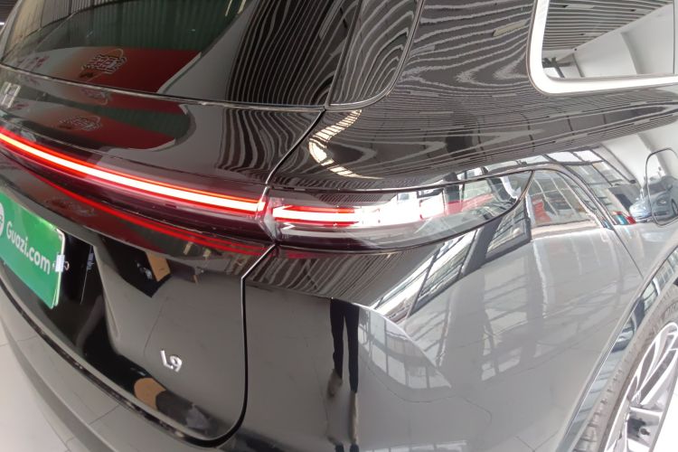 理想汽车 理想L9 2022款 Max车身外观9