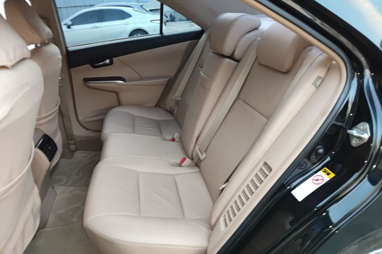 丰田 凯美瑞 2012款 尊瑞 2.5HG 豪华版中控内饰7004