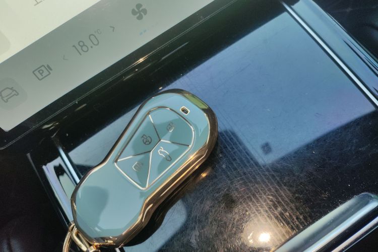 小鹏P5 2021款 460G+中控内饰7001