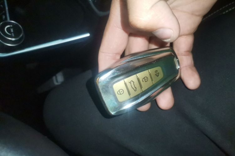 吉利汽车 缤瑞 2021款 1.4T CVT亚运版中控内饰7001