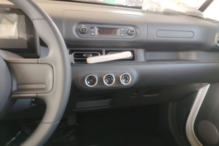 五菱汽车 五菱之光新能源 2025款 201km 标准型局部细节16