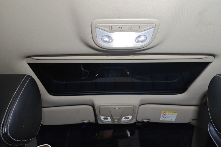 吉利汽车 帝豪 2017款 三厢百万款 1.5L 手动向上版中控内饰22