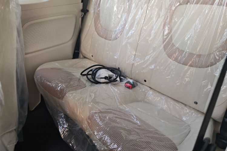 五菱汽车 宏光MINIEV 2024款 第三代 215km 青春版中控内饰21