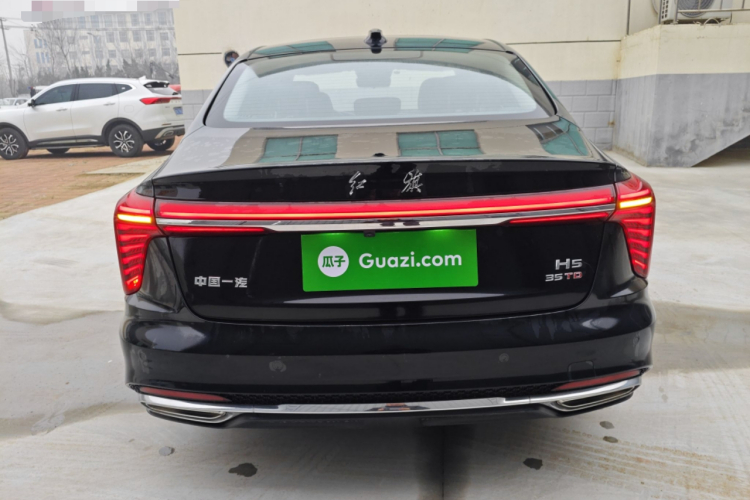 红旗H5 2023款 1.5T DCT智联旗韵版车身外观6