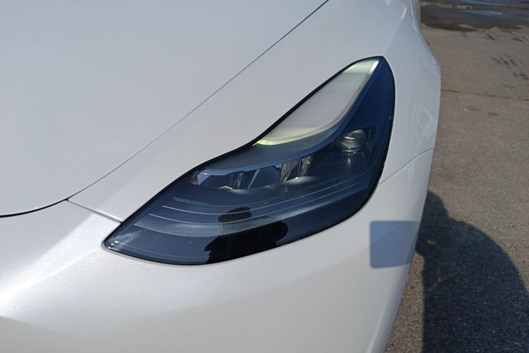 特斯拉 Model Y 2021款 改款二 长续航全轮驱动版局部细节36