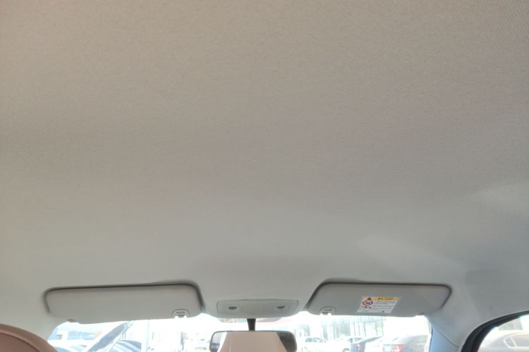 零跑汽车 零跑T03 2025款 403舒享版中控内饰22