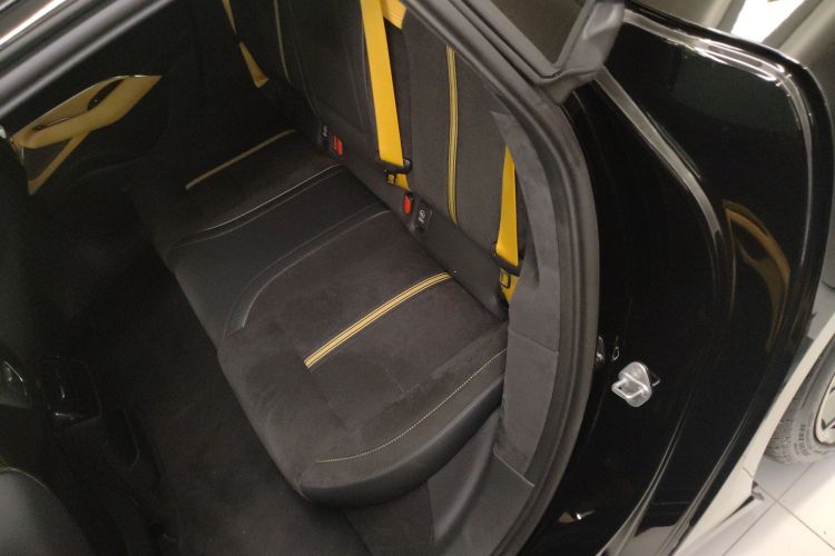 小米汽车 小米SU7 Ultra 2025款 Ultra中控内饰21