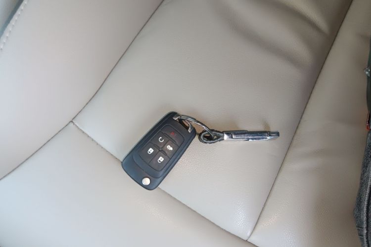 别克GL8 2018款 28T 豪华型 国VI中控内饰11