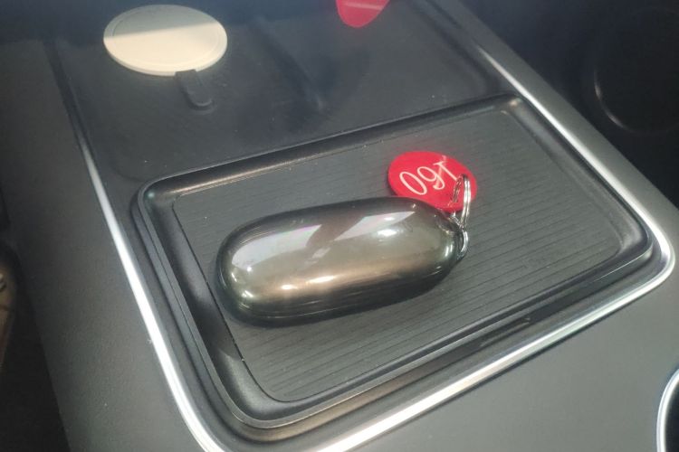 理想汽车 理想L7 2023款 Air中控内饰11